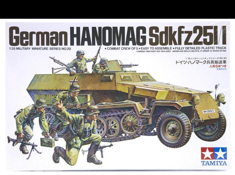 Немецкий полугусеничный БТР Hanomag Sd.kfz251/1 c 5 фигурами 